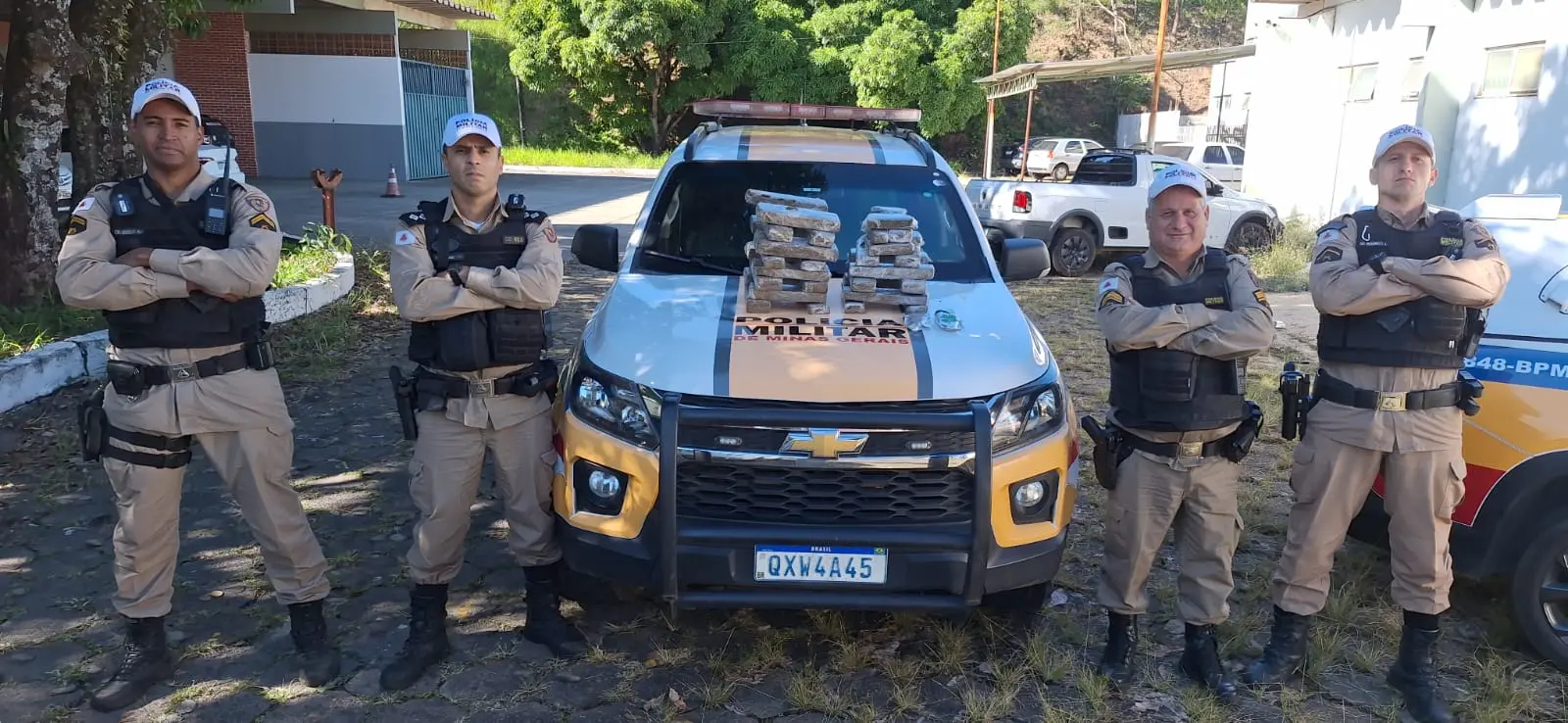PMR apreende R$ 140 mil em drogas e prende homem por tráfico interestadual no sul de Minas
