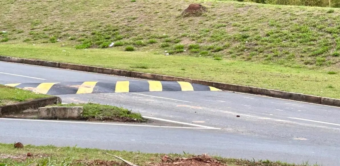 Radares da avenida Edmundo Cardillo seguem desativados; trecho terá mais redutores