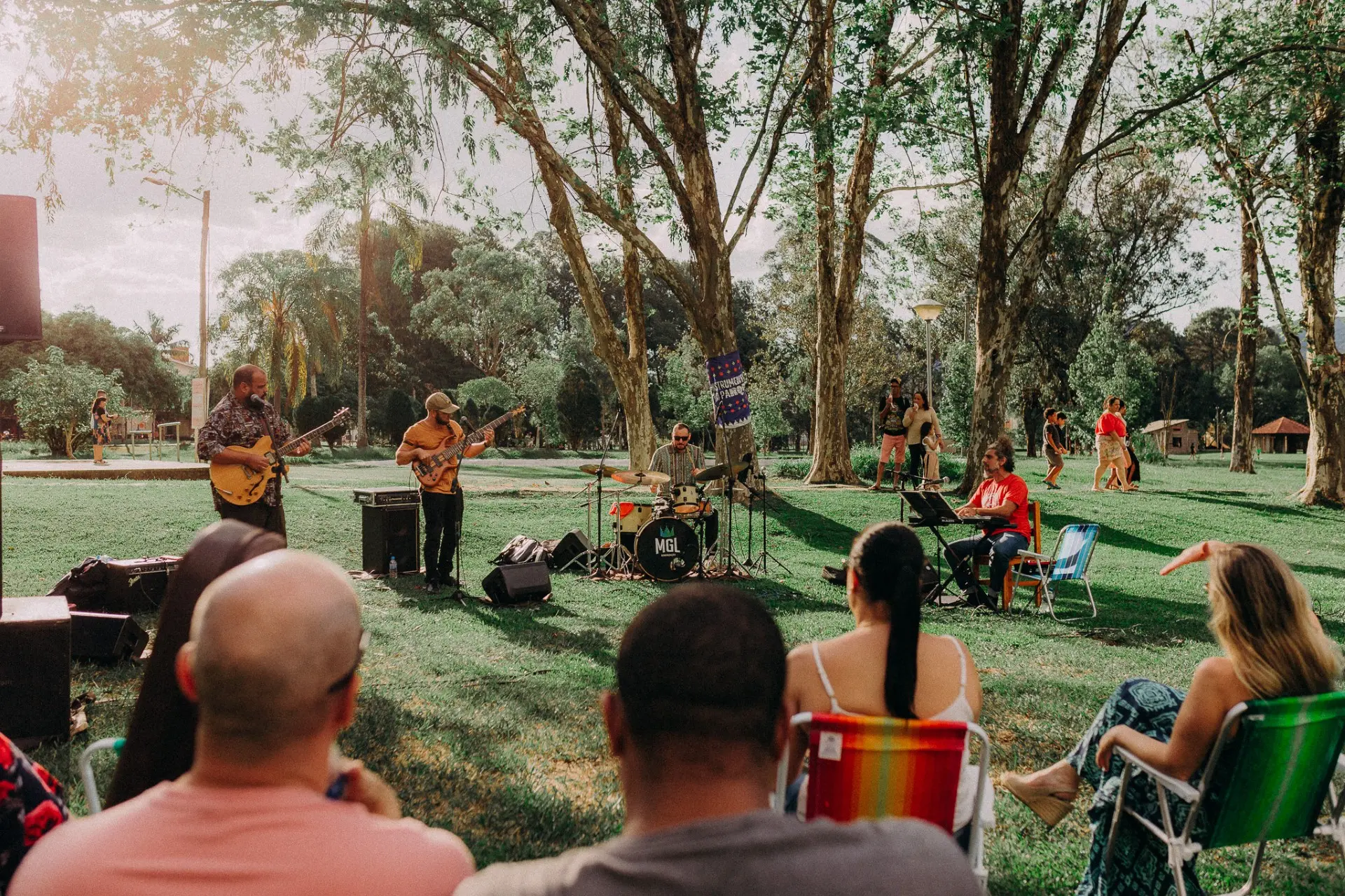 Instrumental no Parque recebe Duo Manolera e Grupo Ciribaí neste domingo