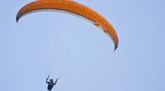 Poços recebe o 2º Open de Parapente na rampa do Cristo