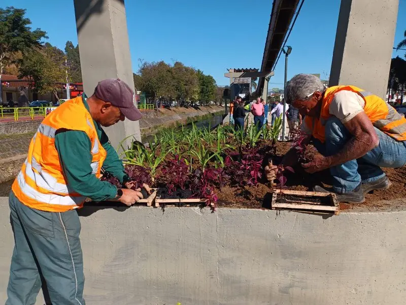 Obras de revitalização de avenidas devem ser retomadas em até 30 dias