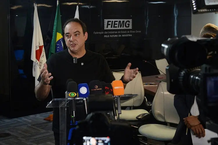 FIEMG defende diálogo entre Brasil e EUA para buscar solução sobre tarifas