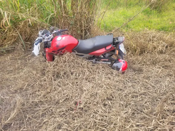 Motociclista sofre ferimentos graves em acidente na MGC-491