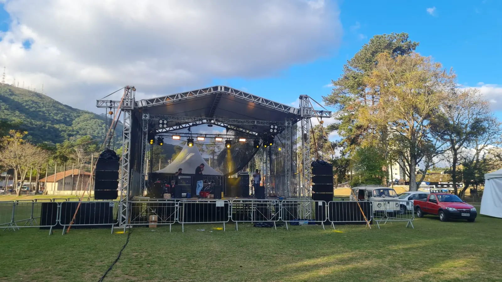Festival de Inverno terá samba, rock, axé, MPB e padre Fábio de Melo no parque municipal
