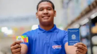 Quase 1 milhão de famílias saem do Bolsa Família em julho por aumento de renda