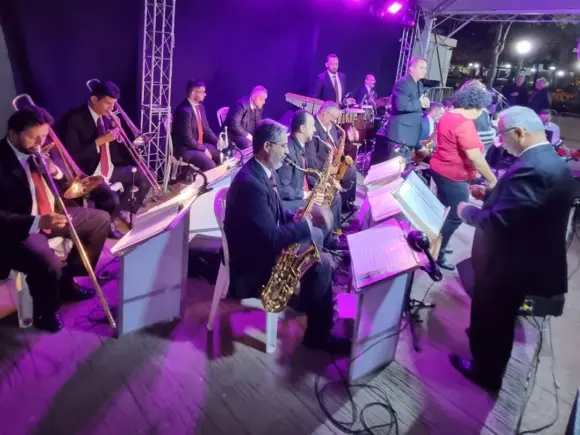 Orquestra Românticos de Poços no Festival de Inverno de Poços de Caldas