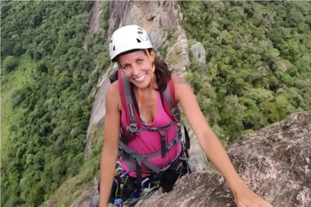 Perícia é realizada em local de morte durante rapel na Pedra do Elefante