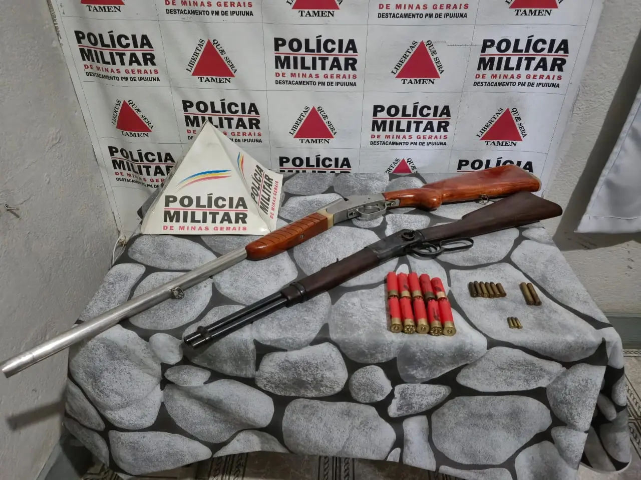 PM apreende armas e munições durante operação no sul de Minas