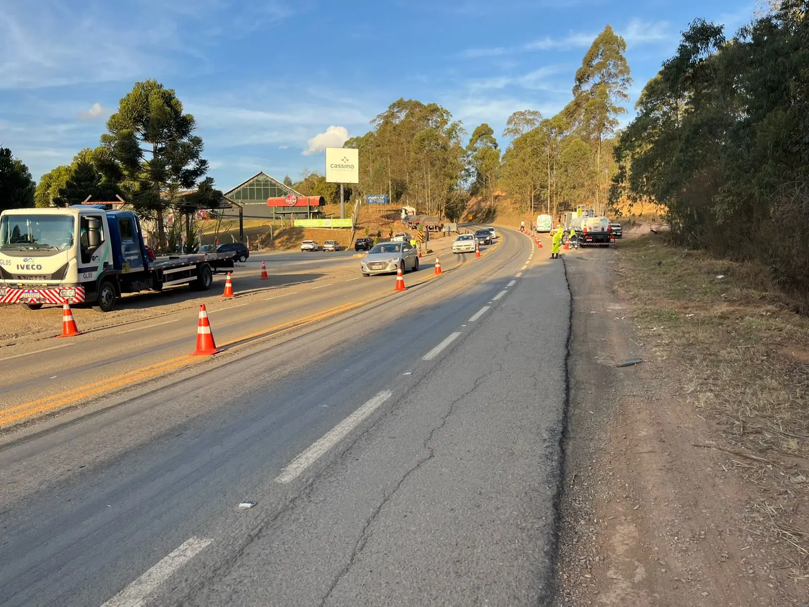 Criança se machuca em acidente na rodovia do contorno em Poços
