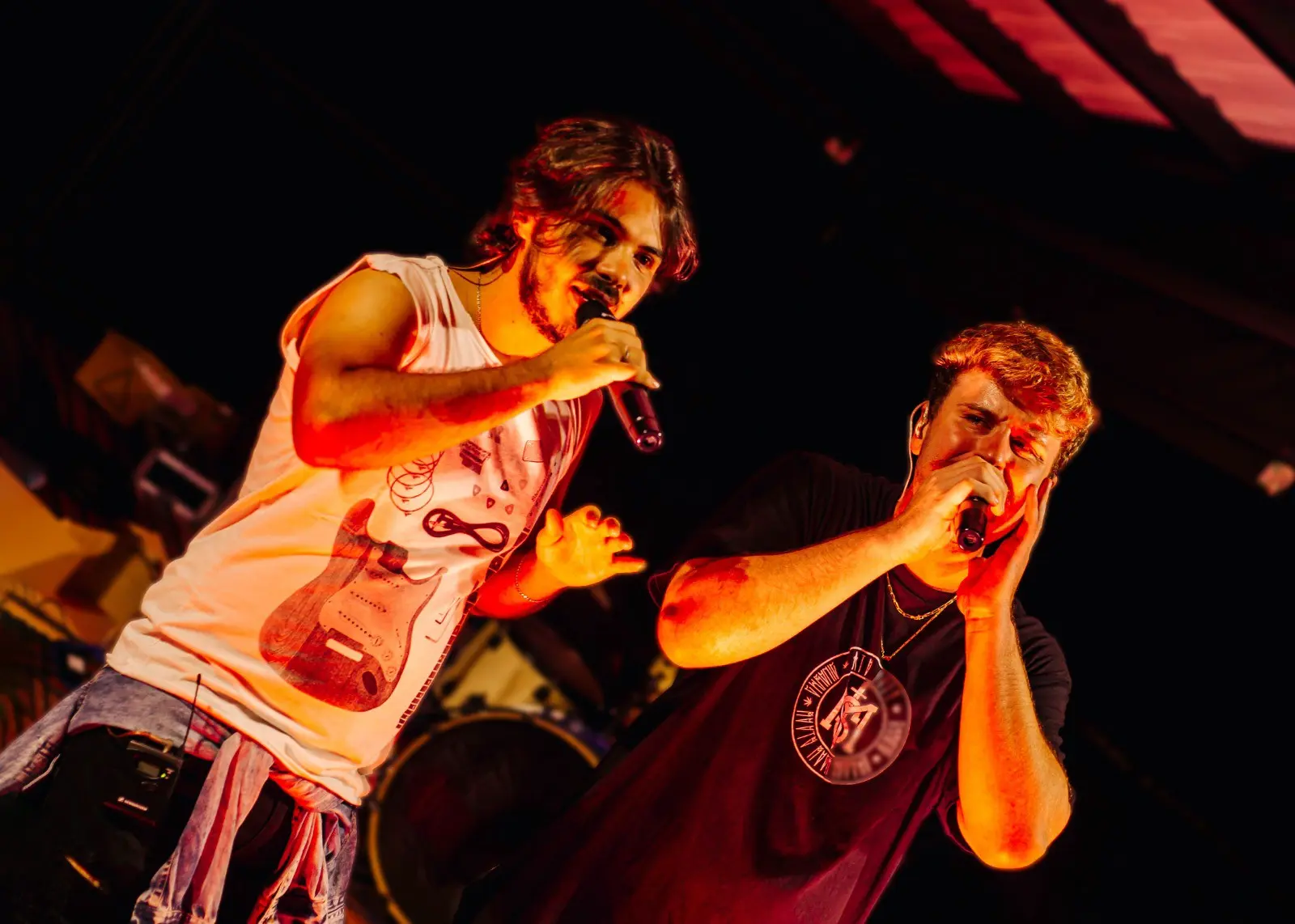 Dupla Denis e Matheus é atração do Dia do Sertanejo