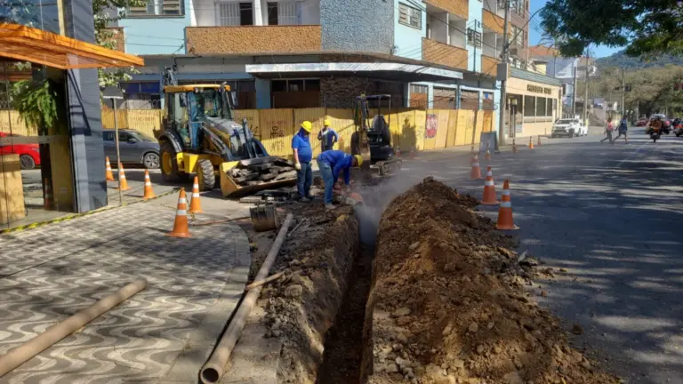 Rua Junqueiras e adjacências terão obras durante toda a semana