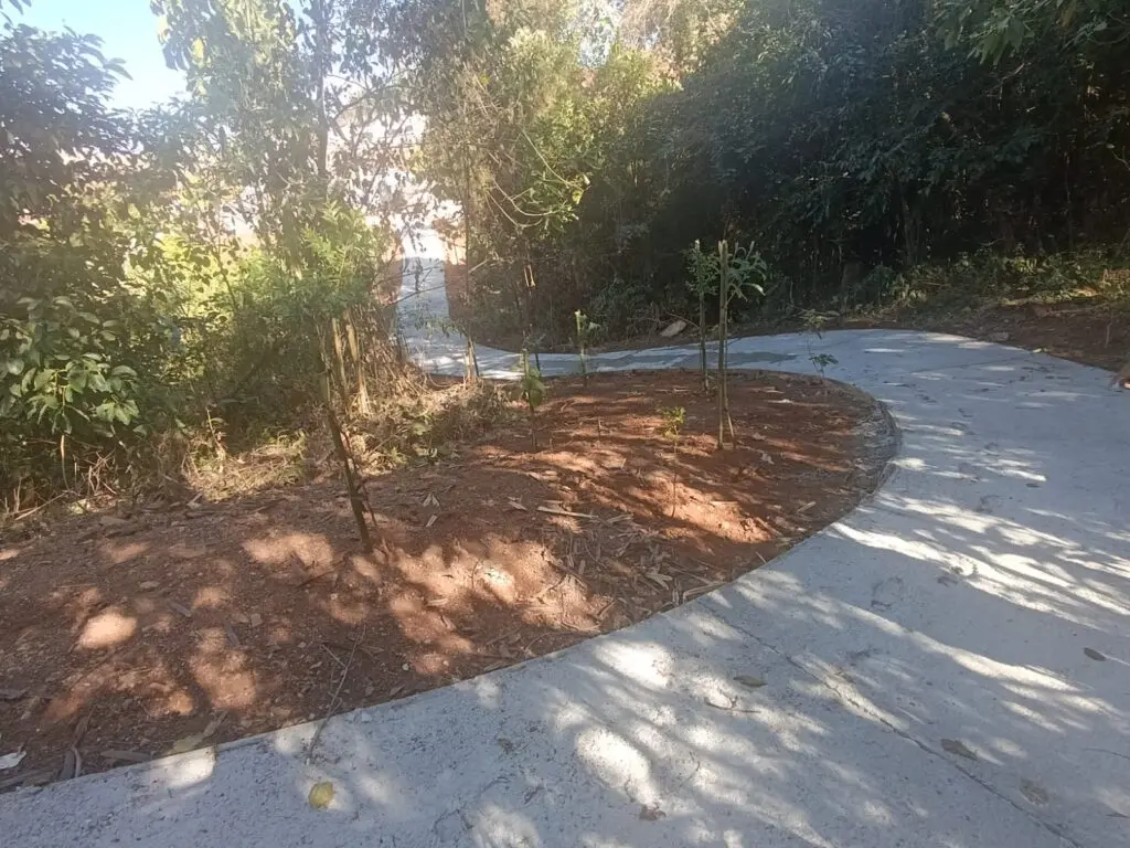 Jardim Ipê e Caio Junqueira ganham travessia revitalizada