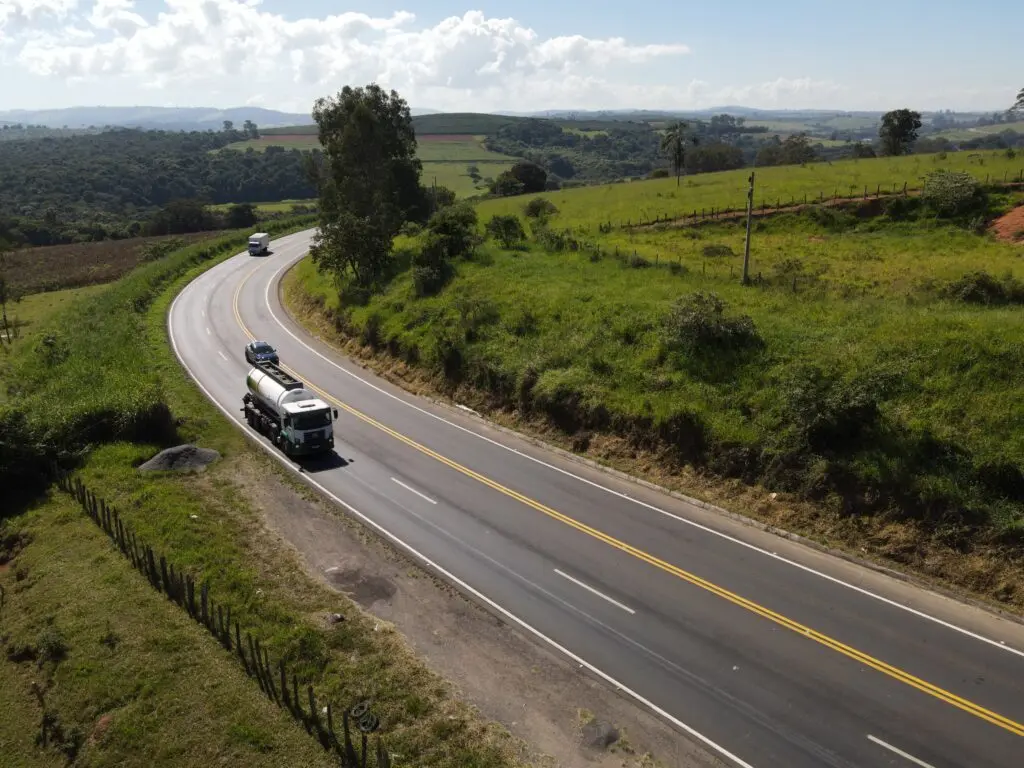 Tarifas de pedágio sobem neste sábado em rodovias do sul de Minas