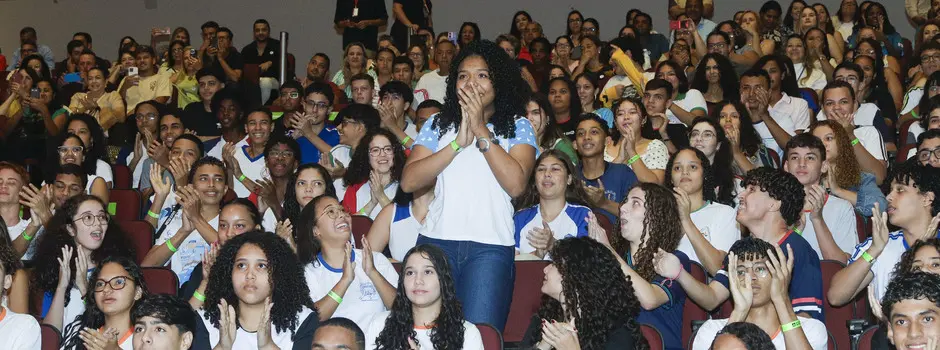Aluno de Caldas é um dos 180 semifinalistas para intercâmbio do Passaporte Mineiro do Conhecimento