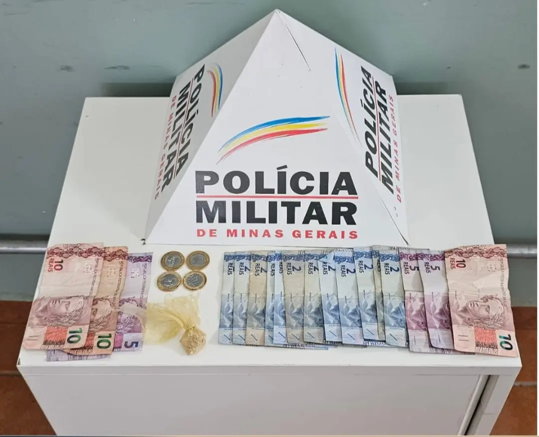 Tráfico no pátio do Mercado Municipal; dois suspeitos são detidos