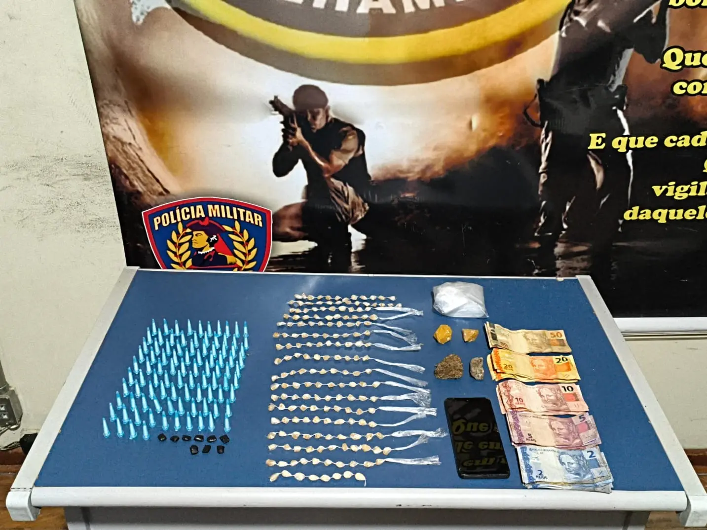 Menor é apreendido com crack, cocaína e maconha no bairro São João