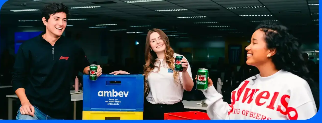 Ambev abre 200 vagas para estágio e trainee em 54 cidades do país
