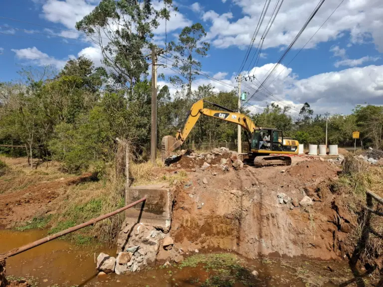 Obras da ponte da avenida Celanese vão receber doação de material de empresas privadas