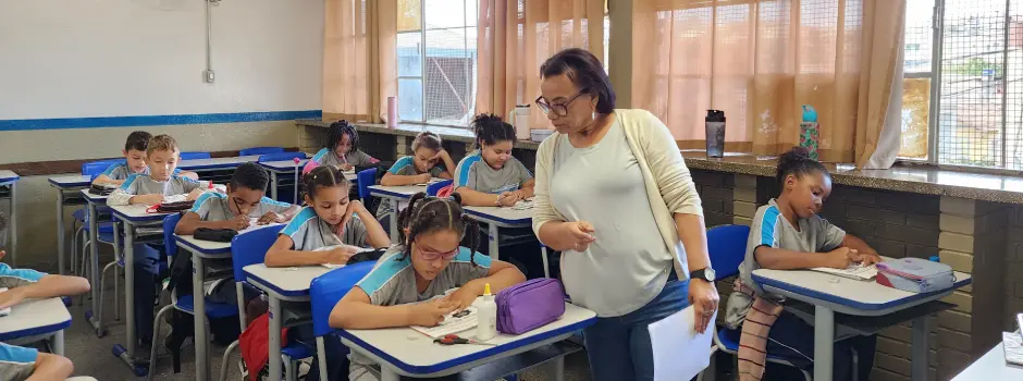 Última semana para inscrição no concurso da Educação de Minas 
