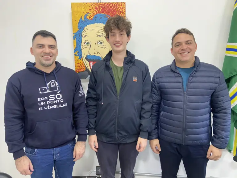 Estudante do IFSuldeMinas é destaque mundial em competição de astronomia
