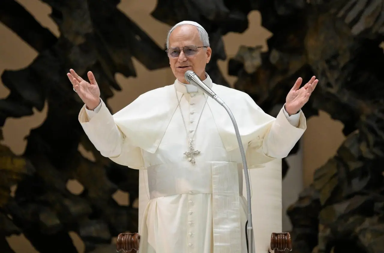 Papa convida para jejum e oração
