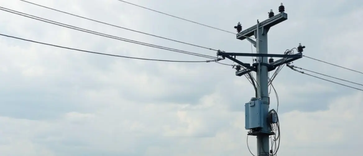 Confira os bairros com desligamento de energia nesta quinta-feira