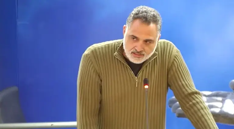 “Preservar a tradição não significa manter práticas que possam causar dor”, diz secretário em audiência sobre charretes