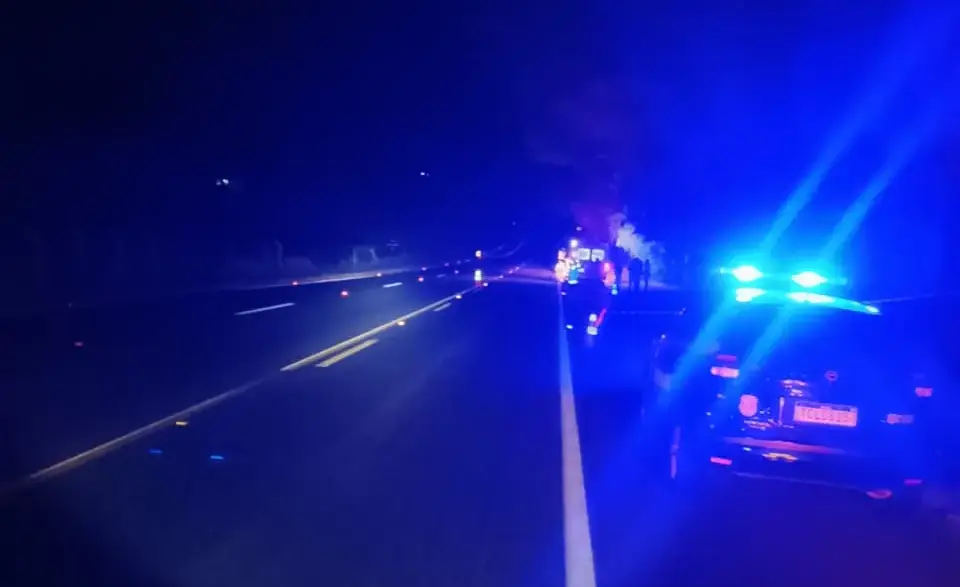 Idoso morre atropelado por motorista que fugiu na BR-459, em Congonhal