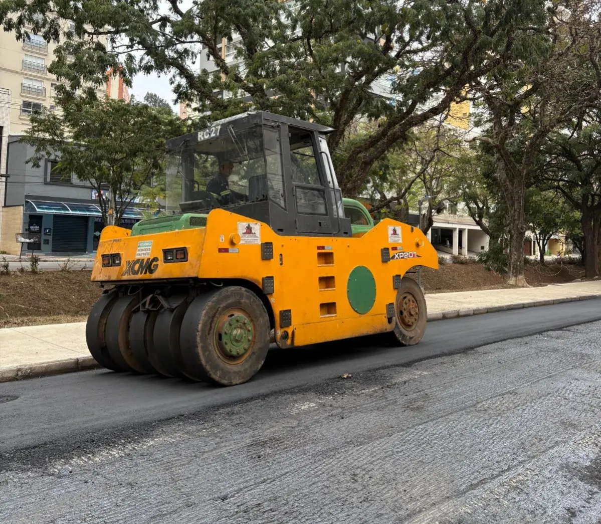 Avenida Santo Antônio e rua Junqueiras recebem preparativos para nova pavimentação