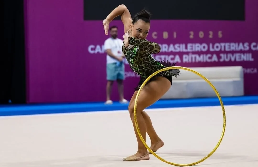 Ginasta poços-caldense conquista título de campeã brasileira de arco
