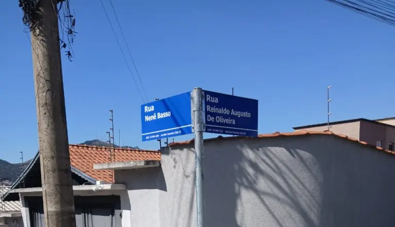 Jardim Country Club recebe instalação de placas de identificação de ruas