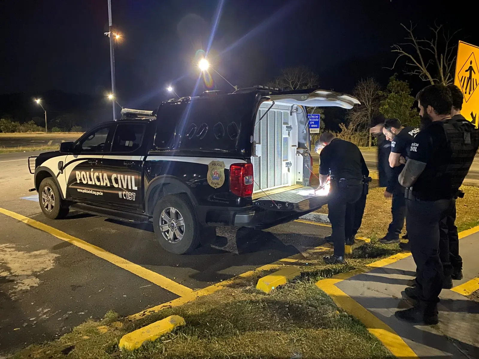 Operação Colheita Noturna combate furto de café com prisão de investigados no sul de Minas