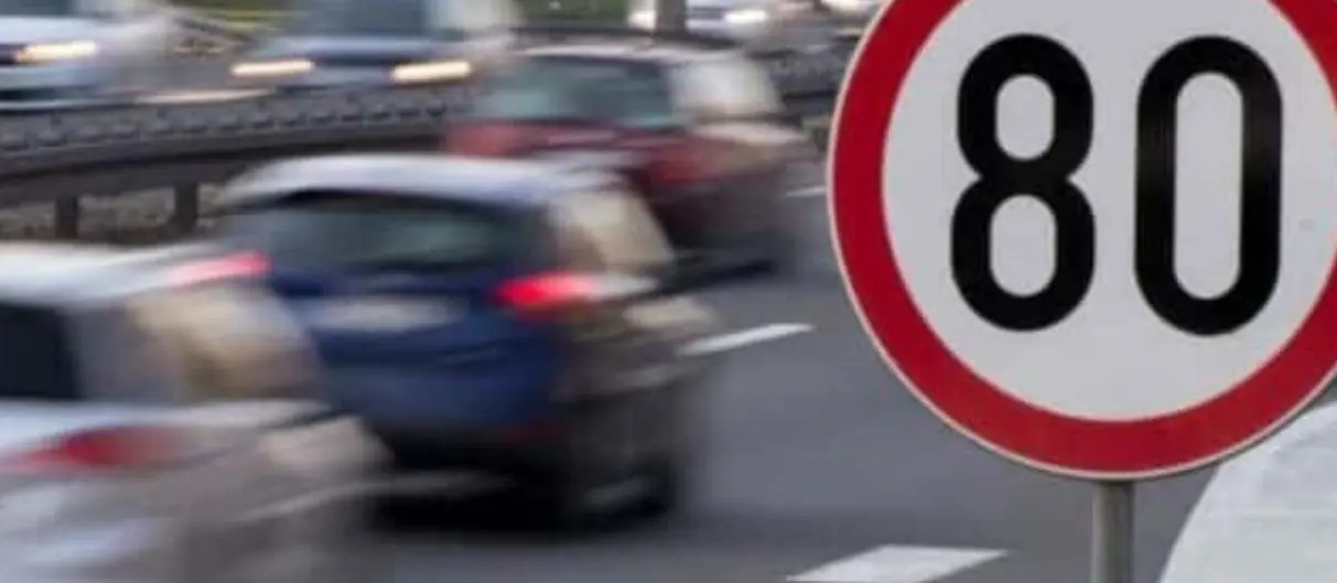 Governo avalia reduzir velocidade máxima em vias urbanas e rodovias