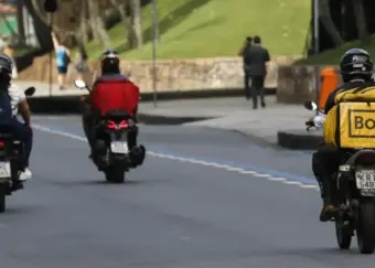 Número de trabalhadores por aplicativo cresce 170% em 10 anos, diz BC