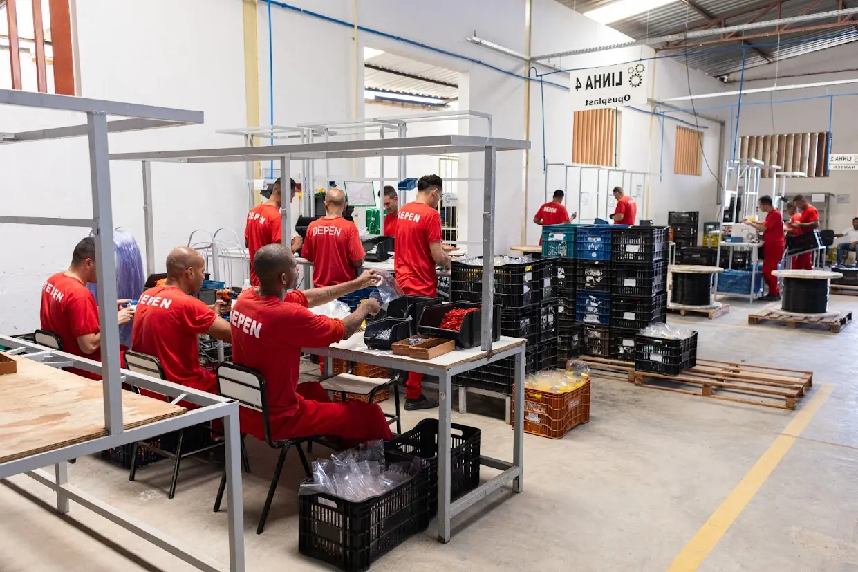 Minas apresenta modelo premiado de trabalho prisional