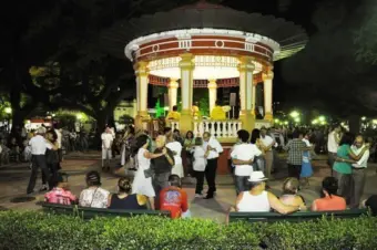 Coreto tem programação musical especial na semana do aniversário de Poços