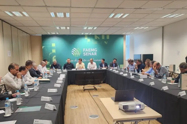 Encontros conectam produtores e lideranças de Minas