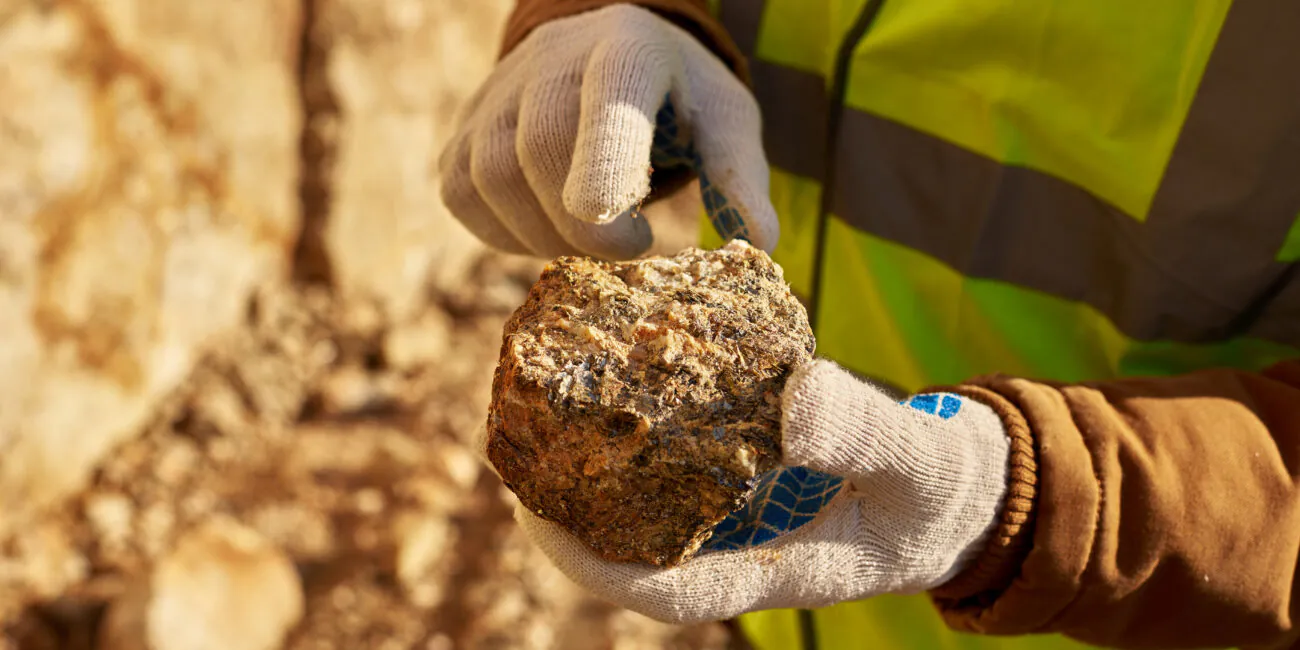 ANSN nega risco radioativo em projetos de mineração de terras raras no sul de Minas