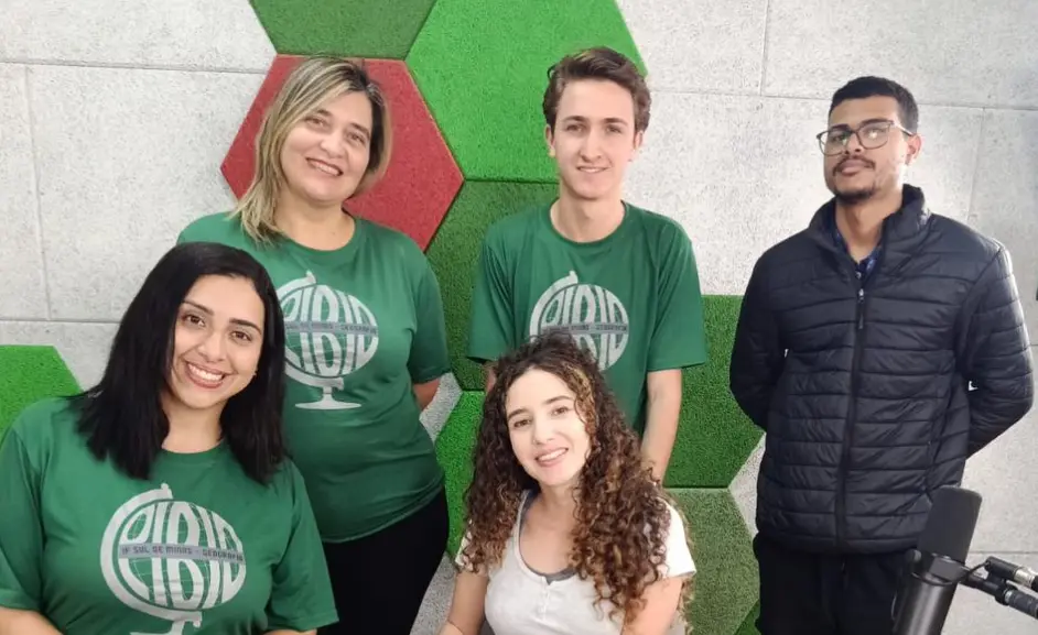 Projetos inovadores transformam ensino de Geografia no Cesec de Poços