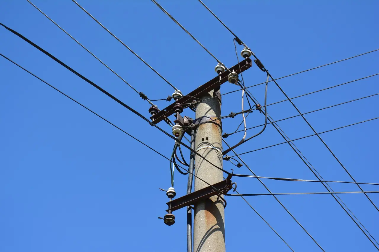 Residencial Green Ville terá desligamentos de energia nesta sexta-feira Residencial Green Ville terá desligamentos de energia nesta sexta-feira