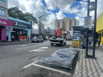 Enfeites de Natal: rua Assis Figueiredo ficará interditada nesta segunda-feira