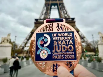 Professor de Poços conquista medalha na França e deixa legado no judô mundial 