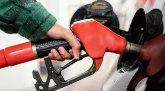 Etanol chega a ter variação de 35,6% entre postos em Poços, segundo o Procon