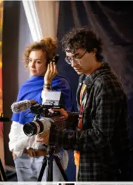 Oficinas de Cinema e Fotografia promovem debate sobre consumo midiático