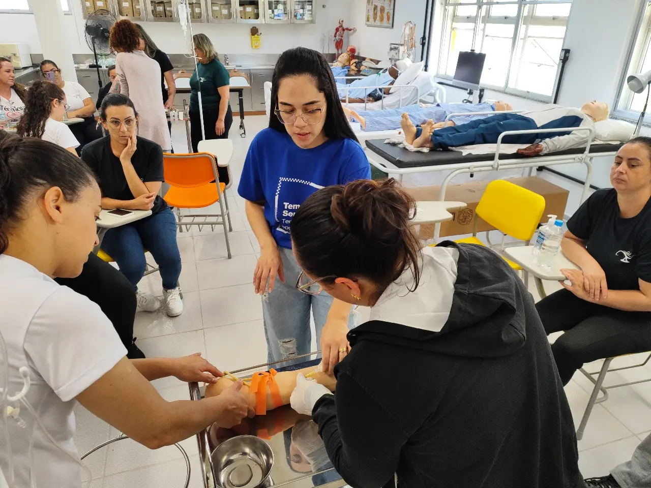 Senac em Poços de Caldas realiza feira de profissões com demonstrações práticas
